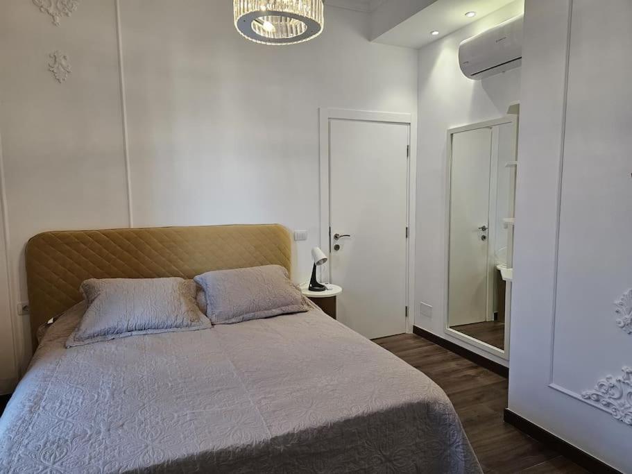 Deluxe Flat With Garden_Tirana Apartment Bagian luar foto